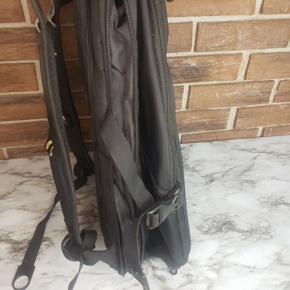 Victoria Tourist College Back Pack Ruck Sack Lap Top Back Pack Carry On - Picture 4 of 9